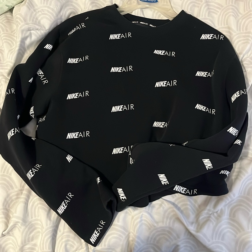 Nike air cropped top